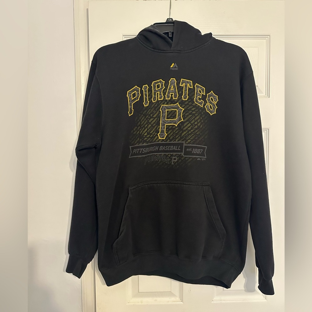 Majestic Black and Gold Pittsburgh Pirates Hoodie
